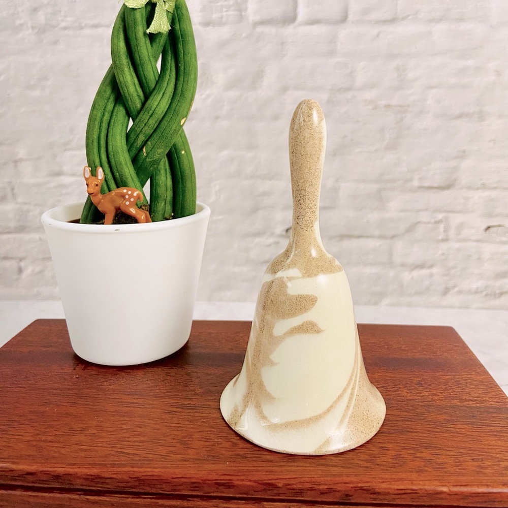 Vintage Artisan made Mount St Helen’s Volcanic Ash-ware Bell from Cougar, WA